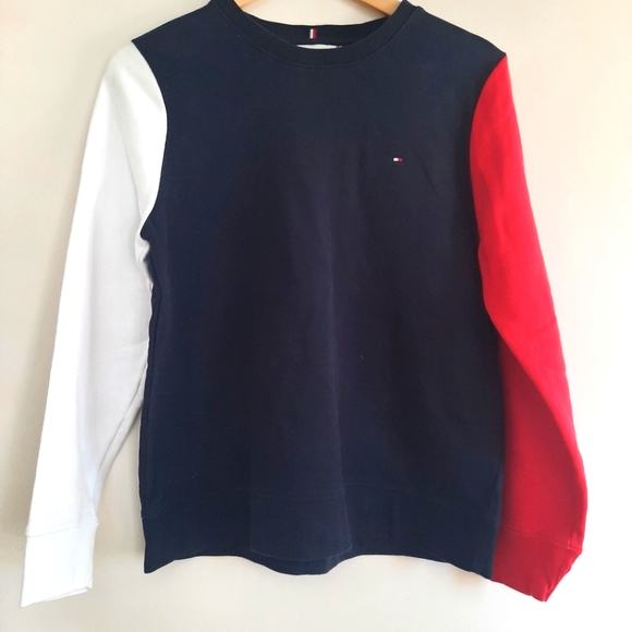 Tommy Hilfiger Sweaters - Tommy Hilfiger jumper Women's M